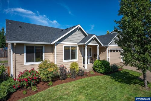 467 E Johnson St, Carlton, OR, 97111-9130 | Card Image