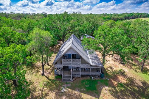 499 Hidden Oaks Drive, Elgin, TX, 78621 | Card Image