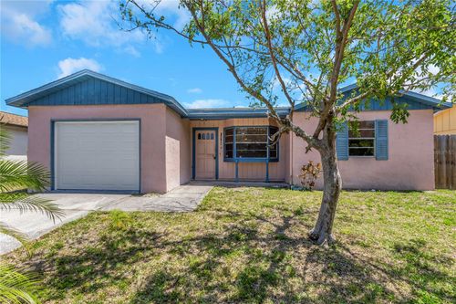 12704 128th Ln, LARGO, FL, 33774-2617 | Card Image