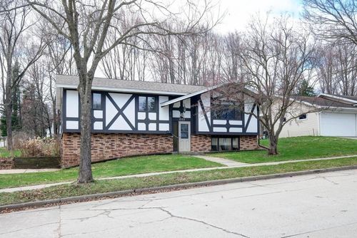 1203 Holub Street, Wausau, WI, 54401 | Card Image