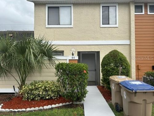 64 Silver Park Cir, KISSIMMEE, FL, 34743-9404 | Card Image