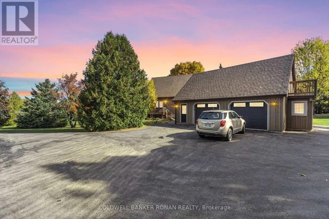 20 Mountainview Rd, House other with 4 bedrooms, 2 bathrooms and 18 parking in Mulmur ON | Image 4