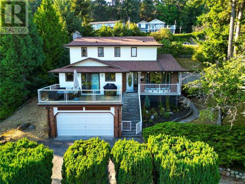 3270 Smugglers Hill Dr, Nanaimo, BC, V9T1H8 | Card Image