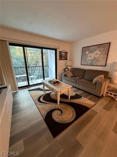 apt-13-9570 Green Cypress Ln, FORT MYERS, FL, 33905-5357 | Card Image