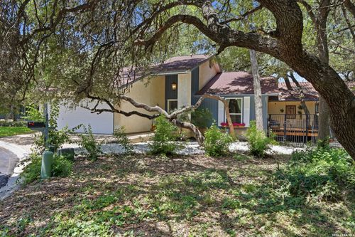 3407 Wellsprings Dr, San Antonio, TX, 78230-2511 | Card Image