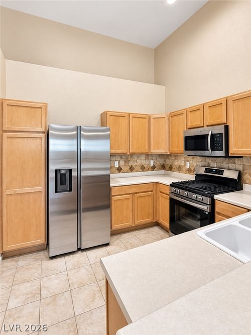 203-2152 Jade Creek St, Las Vegas, NV, 89117-6999 | Card Image