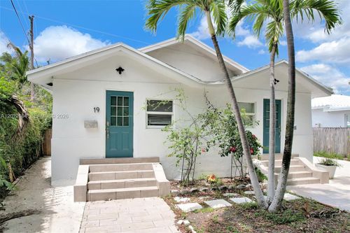 1-19 Ne 48th St, Miami, FL, 33137 | Card Image