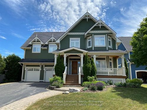 212 Snowbridge Way, Blue Mountains, ON, L9Y0V1 | Card Image