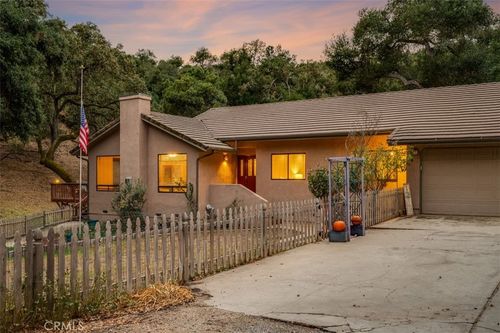 5450 Pescado Ct, Atascadero, CA, 93422 | Card Image