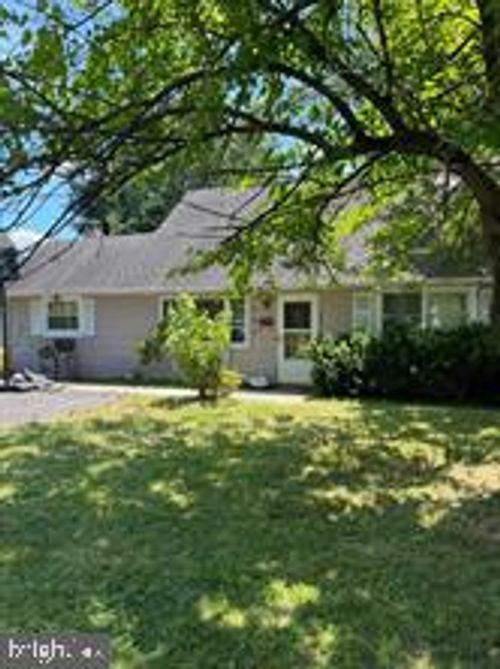 106 Rutledge Ave, Ewing, NJ, 08618-1954 | Card Image