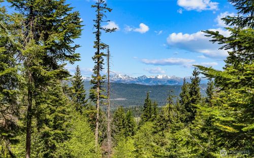 2000 Rocky Mountain Way, Cle Elum, WA, 98922 | Card Image