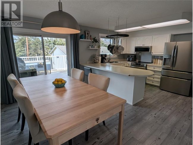 1532 109 Ave, House other with 4 bedrooms, 3 bathrooms and 7 parking in Dawson Creek BC | Image 8
