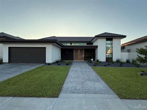 1705 S Queen Street, Edinburg, TX, 78539 | Card Image