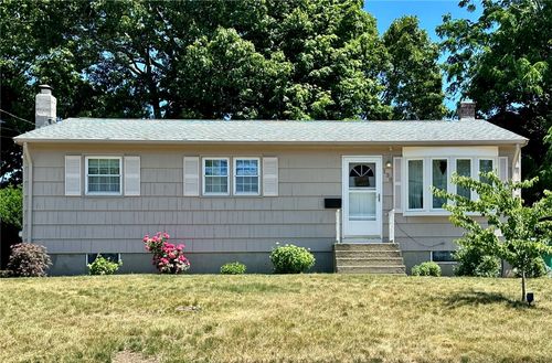 130 Kerri Lyn Rd, Warwick, RI, 02889-8500 | Card Image