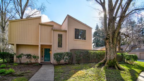 151 Hartnell Pl, Sacramento, CA, 95825-6609 | Card Image