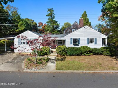 44 Lennox Avenue, House other with 3 bedrooms, 2 bathrooms and null parking in Rumson NJ | Image 1