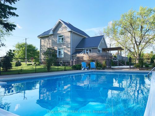 2999 Road 119, Perth South, ON, N4X1V0 | Card Image