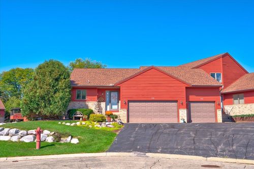 530 Allen Street, CAMBRIDGE, WI, 53523 | Card Image