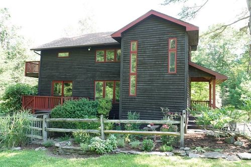 181 Silver Hollow Rd, Willow, NY, 12495-5203 | Card Image