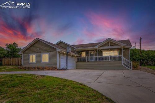 815 Meadow Ln, Palmer Lake, CO, 80133-9058 | Card Image
