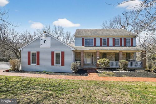 129 Freedom Valley Cir, Coatesville, PA, 19320-1354 | Card Image