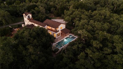 790 Enchanted Oaks Dr, Driftwood, TX, 78619-4219 | Card Image