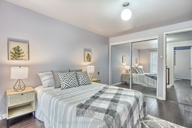 48 Archdekin Dr, House attached with 5 bedrooms, 3 bathrooms and 4 parking in Brampton ON | Image 23