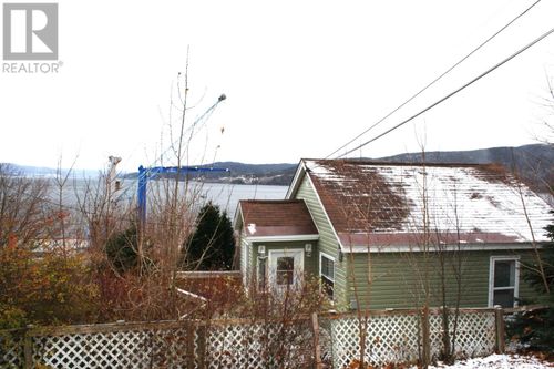 2 Mccarthys Lane, Corner Brook, NL, A2H1X2 | Card Image