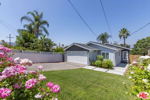 10315 Fairgrove Ave, Tujunga, CA, 91042 | Card Image