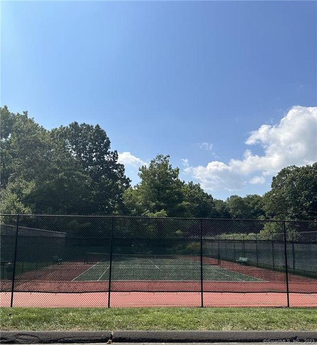2 - 2 Westview Ct, Condo with 2 bedrooms, 3 bathrooms and null parking in Avon CT | Image 16