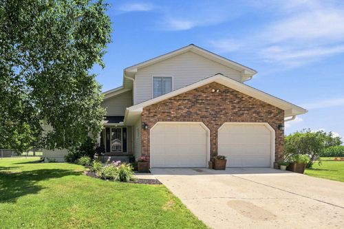 510 Circle Ln, Arlington, MN, 55307-2002 | Card Image