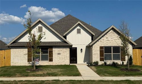 4301 Sw Pawhuska St, Bentonville, AR, 72713-8062 | Card Image