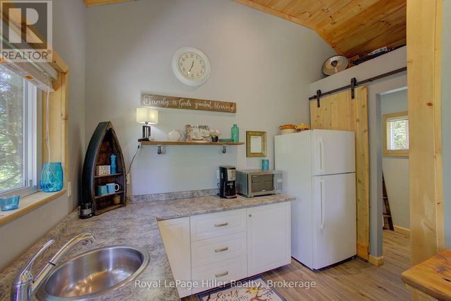 84841 Shamrock Beach Rd, House other with 4 bedrooms, 2 bathrooms and 2 parking in Goderich ON | Image 28
