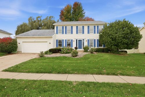 5104 Fox Ridge Rd, Bettendorf, IA, 52722-6292 | Card Image