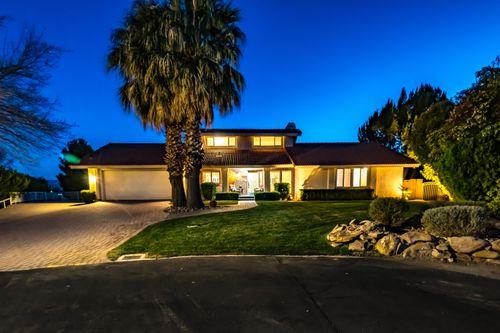 2832 Woodbury Cir, St. George, UT, 84790-7653 | Card Image