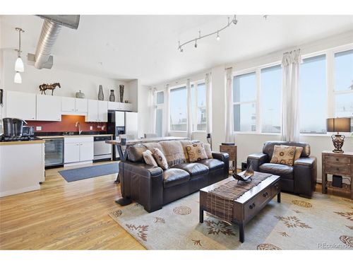 unit-2c-2525 15th St, Denver, CO, 80211-3957 | Card Image