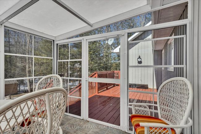 18 E Beehive Dr, House other with 3 bedrooms, 2 bathrooms and 10 parking in Bobcaygeon ON | Image 13