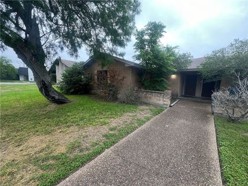 a-5054 Wingfoot Ln, Corpus Christi, TX, 78413-2223 | Card Image