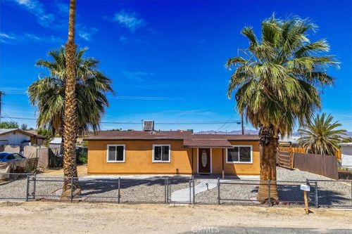 74076 Casita, 29 Palms, CA, 92277 | Card Image