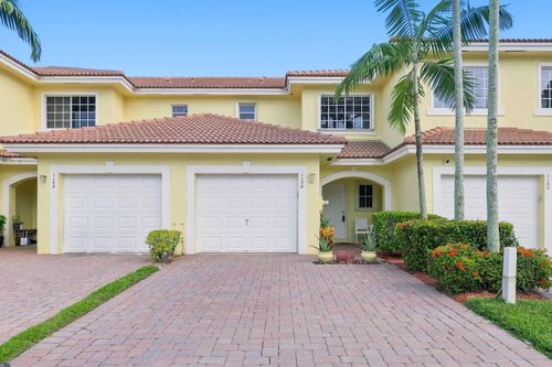 1138 Imperial Lake Rd, West Palm Beach, FL, 33413-1078 | Card Image