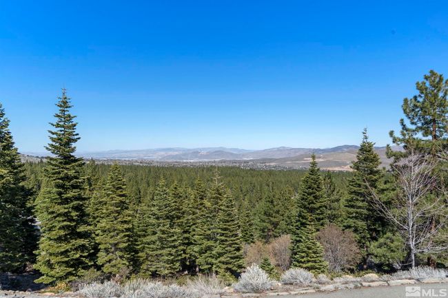 115 W Jeffrey Pine Rd, House other with 4 bedrooms, 4 bathrooms and 3 parking in Reno NV | Image 4