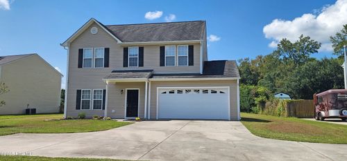 523 Huffmantown Rd, Richlands, NC, 28574-6213 | Card Image