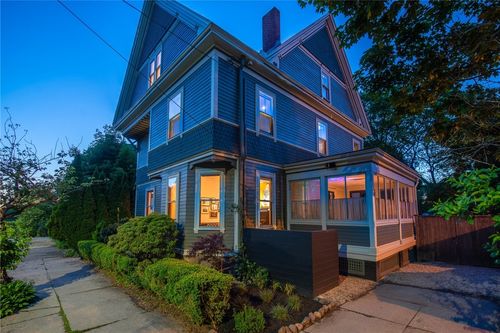 66 Halsey St, Providence, RI, 02906-1456 | Card Image