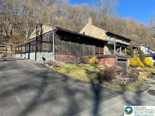 312 Lehigh Dr, EASTON, PA, 18042-6025 | Card Image
