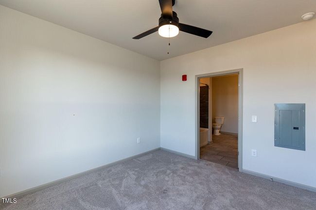 019-1280x960-master-bedroom | Image 19
