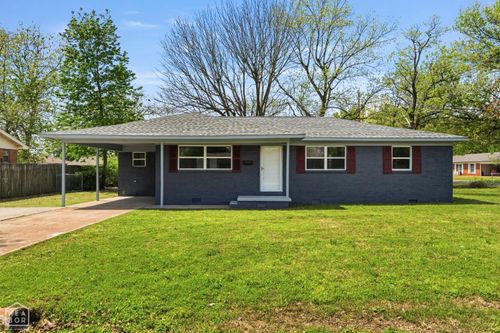 800 E Elm St, Walnut Ridge, AR, 72476-3219 | Card Image