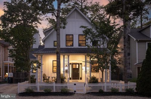 127 Columbia Ave, REHOBOTH BEACH, DE, 19971-1648 | Card Image
