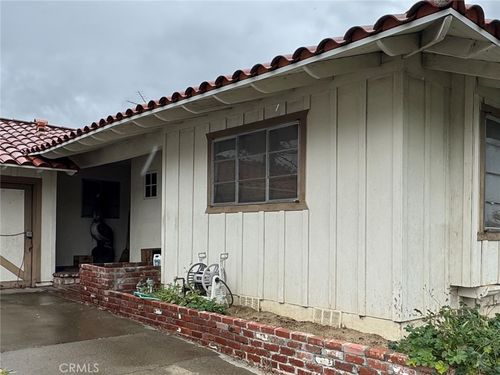 13822 Pasadena St, Santa Ana, CA, 92705-7926 | Card Image