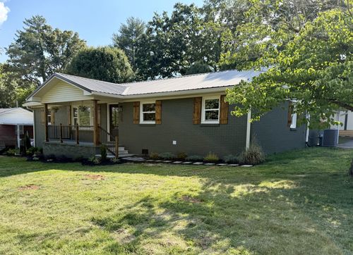 309 Moss Dr, McMinnville, TN, 37110-1132 | Card Image