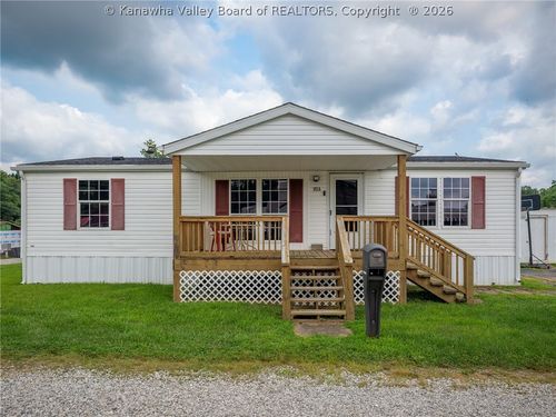 713 High St, Saint Albans, WV, 25177-2491 | Card Image